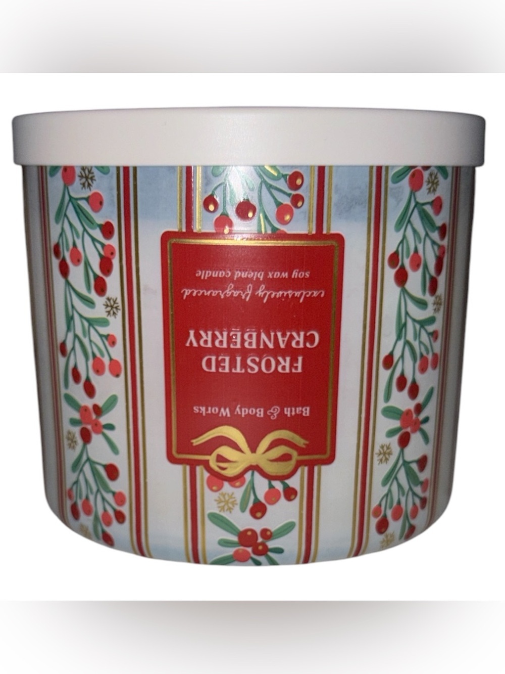 Bath & Body Works White Barn candle 14.5 oz 3 wick new Frosted Cranberry